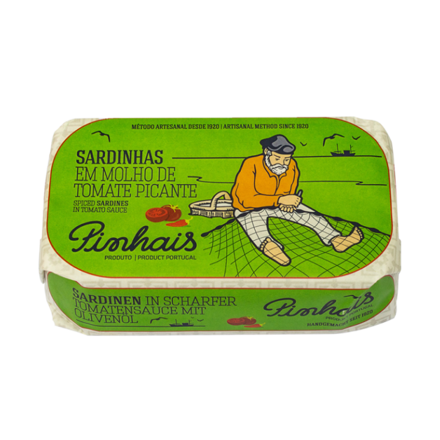 Portugalské sardinky v pikantnej paradajkovej omáčke s olivovým olejom 125g Pinhais